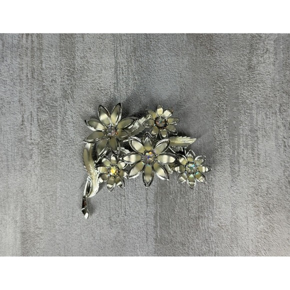 Coro Jewelry - Vintage Coro Silver Tone Floral Spray Brooch Aurora Borealis Rhinestone Cream